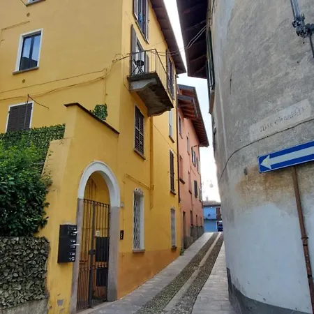 Il Balconcino Apartment *